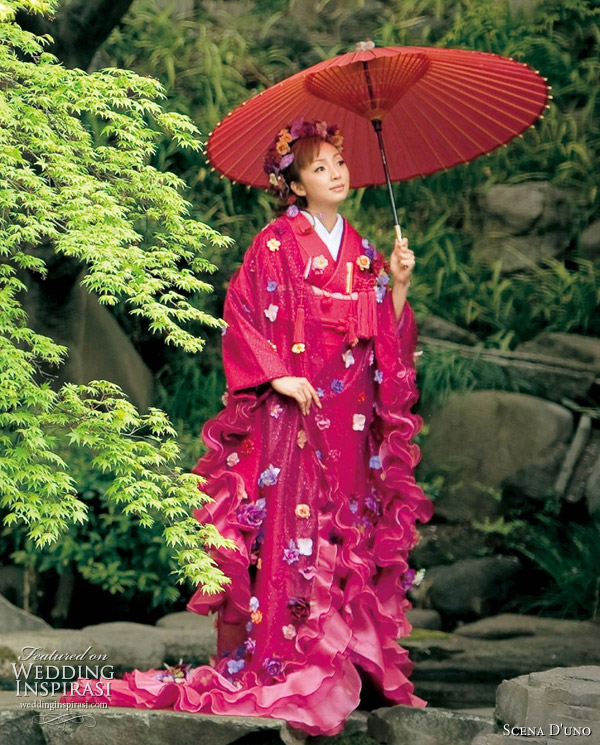 Modern Japanese kimono by Scena D'uno - pink kimono robe with ruffles, bride holding a paper parasol