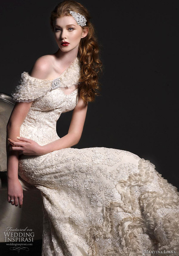 Martina Liana wedding dresses 2011 collection - Alencon Lace Gown with Parisian Silk Chiffon Accents, Ginger- Parisian Silk Chiffon with Tulle Cape Martina Liana wedding dresses 2011 collection - Alencon Lace Gown with Parisian Silk Chiffon Accents, Ginger- Parisian Silk Chiffon with Tulle Cape