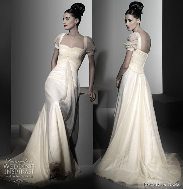 Josechu Santana wedding dress from Esmeraldas y Diamantes 10-11 bridal collection