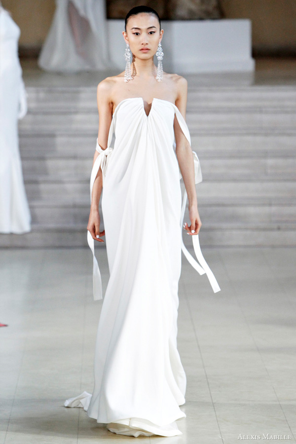 Alexis Mabille Spring/Summer 2011 couture - strapless white gown