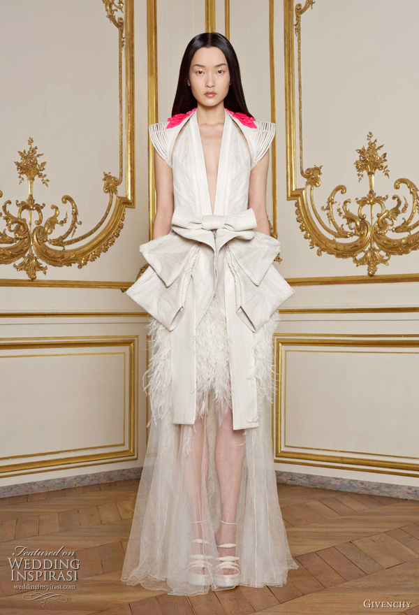 Givenchy Japanese inspired Spring 2011 couture collection by Riccardo Tisci