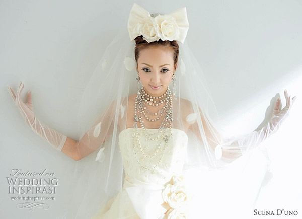 Romantic and sweet wedding dresses from Japanese bridal house Scena D'Uno