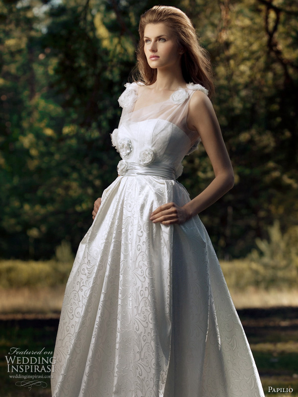 Paplio Russia 2011 wedding dress - Polaris bridal gown, romantic Forest Dreams collection