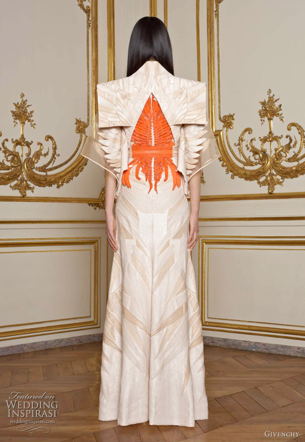 Givenchy S/S 2011 couture collection - designed by Riccardo Tisci, the collection heavily features Eastern Asian elements