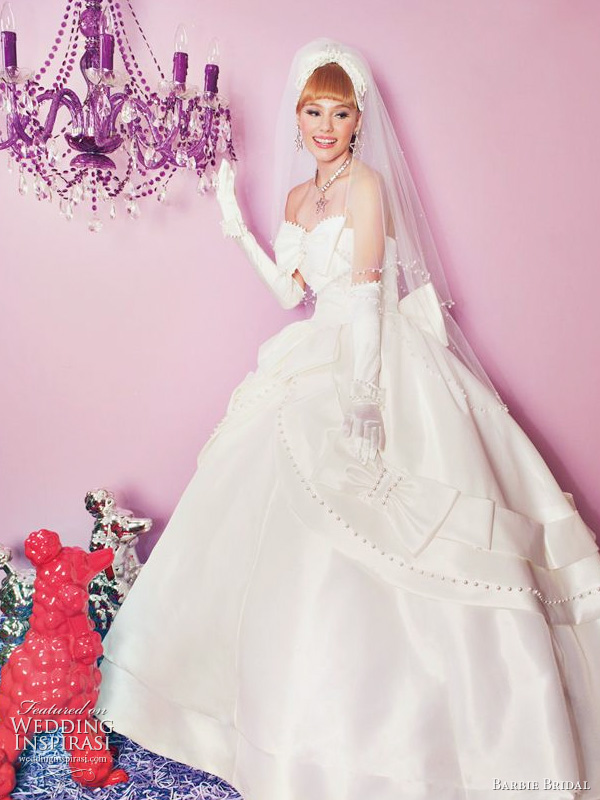 Barbie 2011 bridal collection wedding dress 