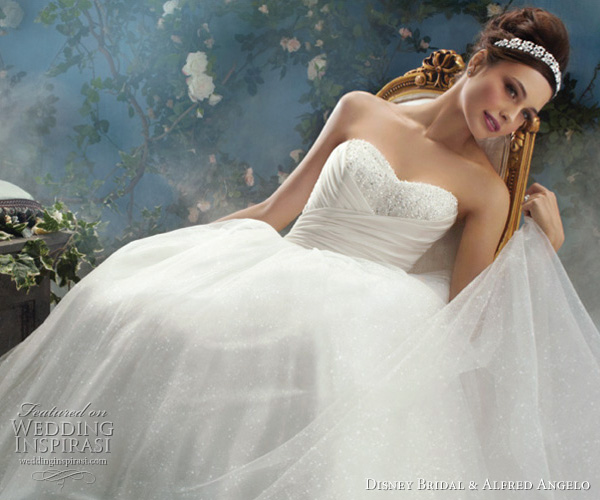 Disney Fairy Tale Weddings - Cinderella wedding dress by Alfred Angelo for Disney bridal Disney Fairy Tale Weddings - Cinderella wedding dress by Alfred Angelo for Disney bridal