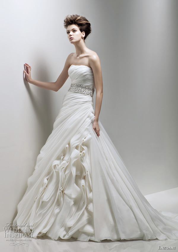 Enzoani bridal 2011 Fabi strapless wedding dress