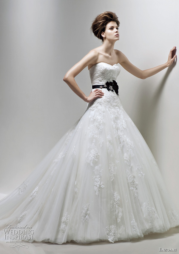 Enzoani Fatima wedding dress 2011 bridal collection