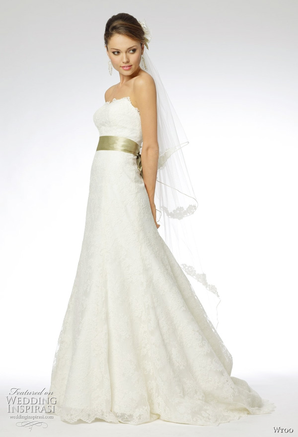 wtoo wedding dress 2011