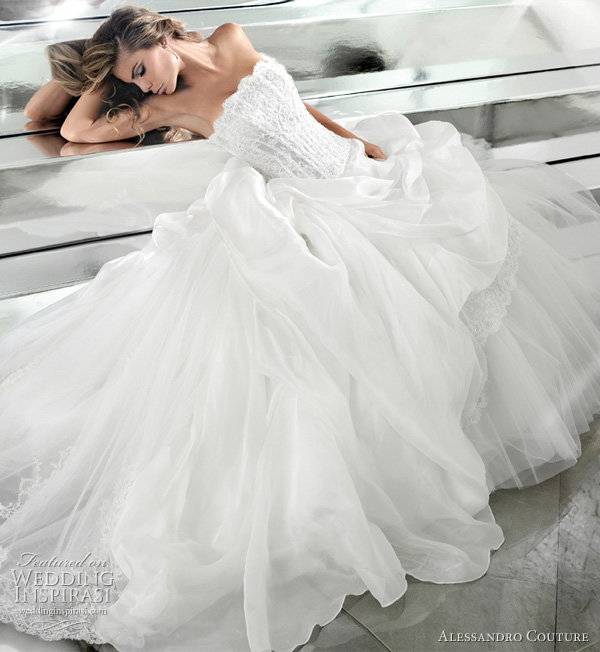 couture wedding dresses 2011