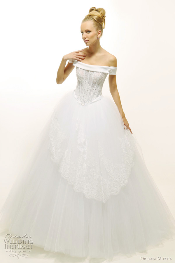 oksana couture Scarlett wedding dresses 2011