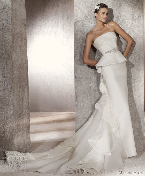 Puerto wedding dress by manuel mota for pronovias 2012 bridal collection