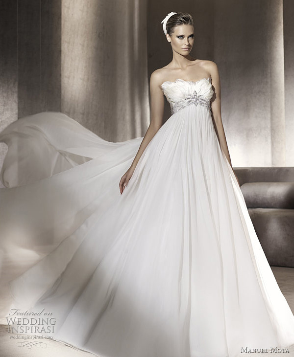 Manuel Mota 2012 Wedding Dresses | Wedding Inspirasi