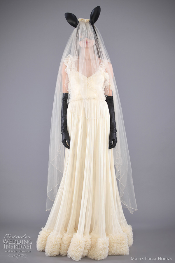 maria lucia hohan bridal veil 2011