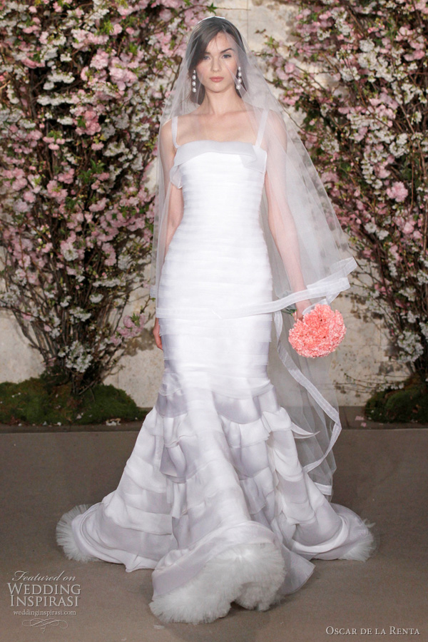 oscar de la renta bridal spring 2012 - fit and flare wedding dress oscar de la renta bridal spring 2012 - fit and flare wedding dress