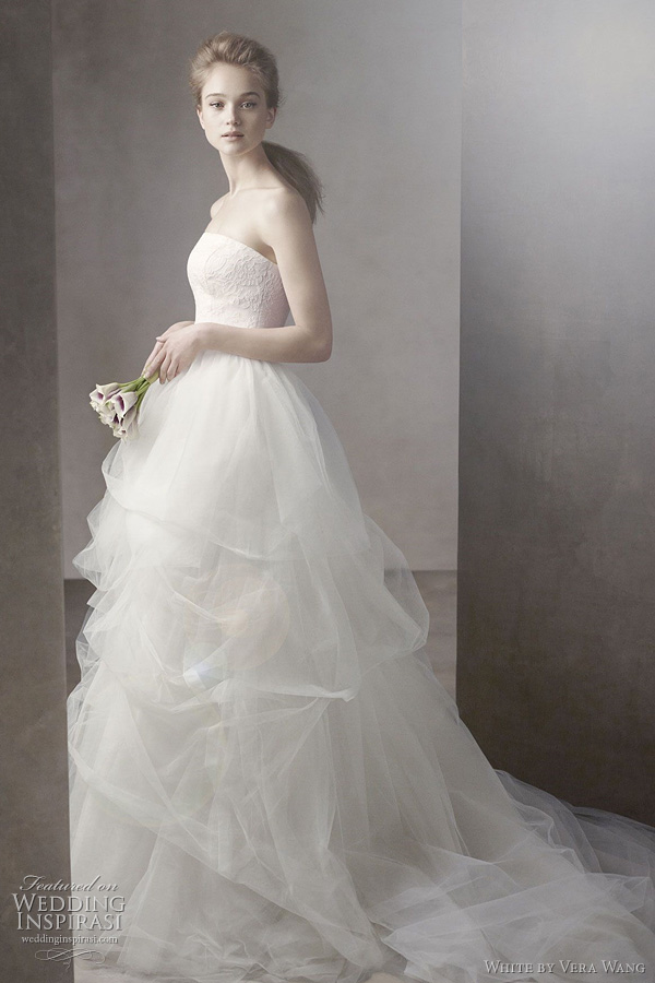 white by vera wang fall 2011 2012 - Ball Gown with Corded Lace Bodice and Tulle Skirt Style VW351065