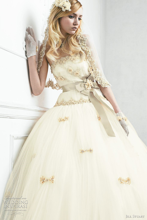 jill stuart wedding gown