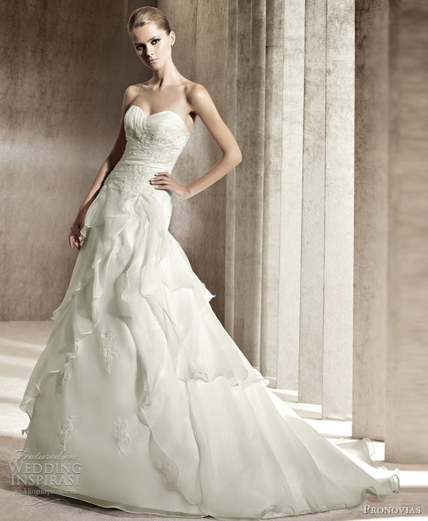 pronovias wedding gowns 2012 janeiro