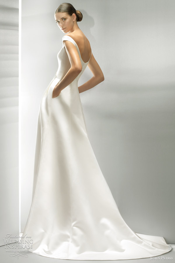 simple wedding dresses