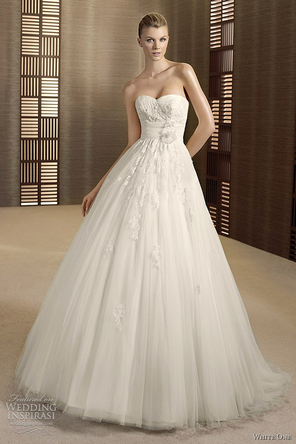 the white one wedding dresses