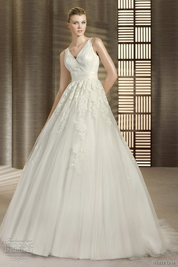 white one olimpia wedding dress 2012 olimpia