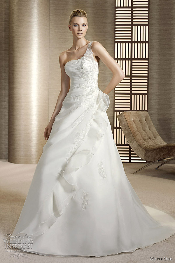 white one shoulder a line wedding dress - oceano