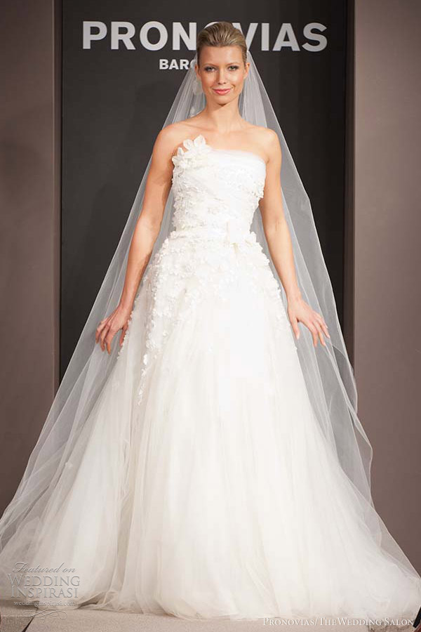 pronovias wedding dress 2012