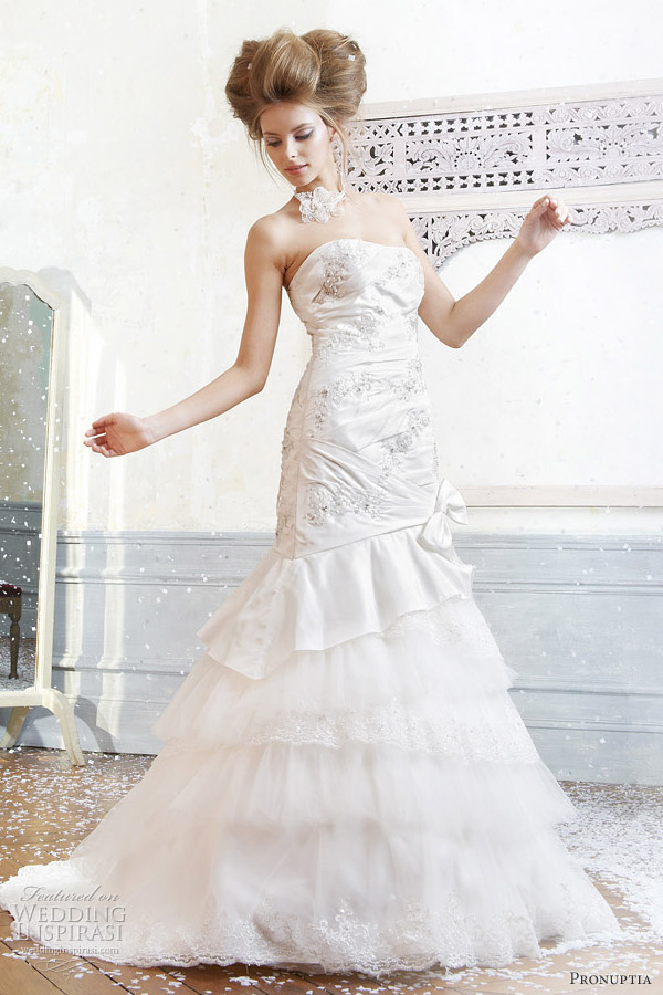 pronuptia wedding dress 2012 - Captivantante