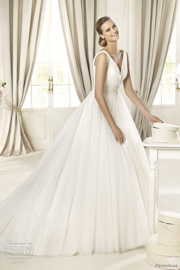 pronovias 2013 collection dafnis wedding dresess