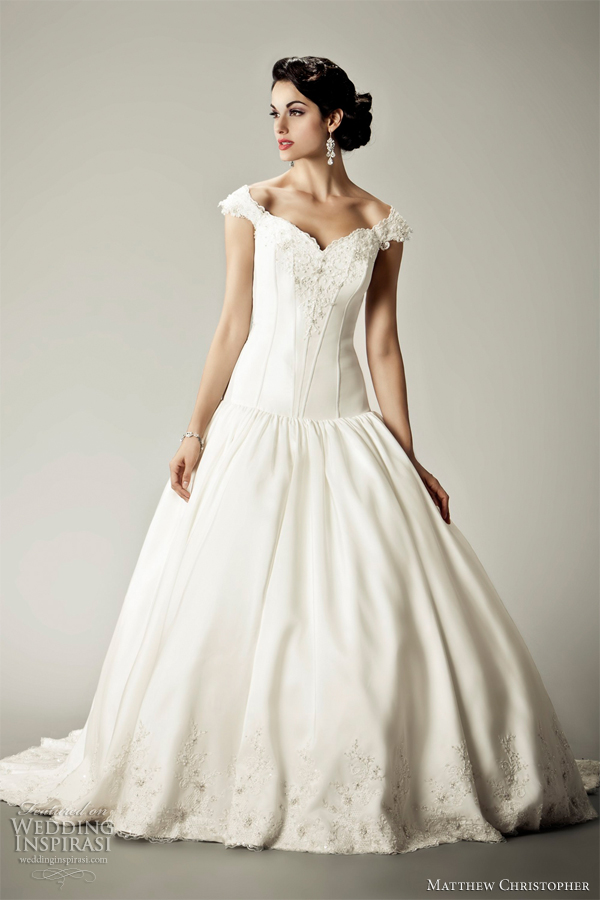 zara wedding dress 2012