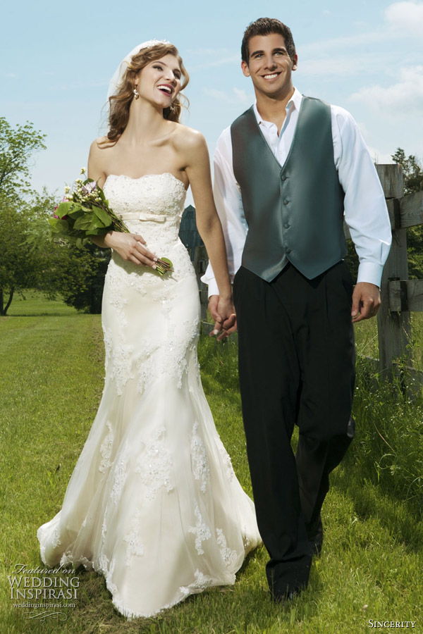 bride groom wedding dress