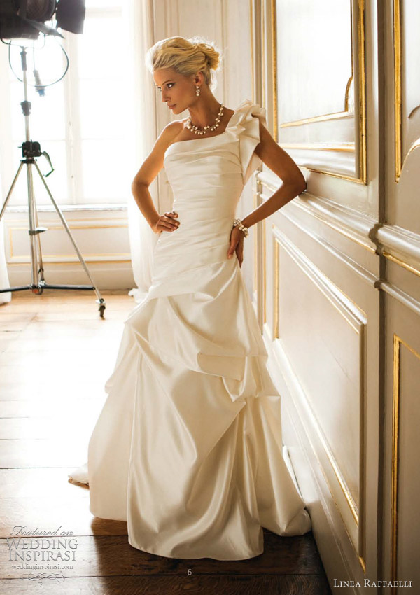 one shoulder wedding dress linea raffaelli