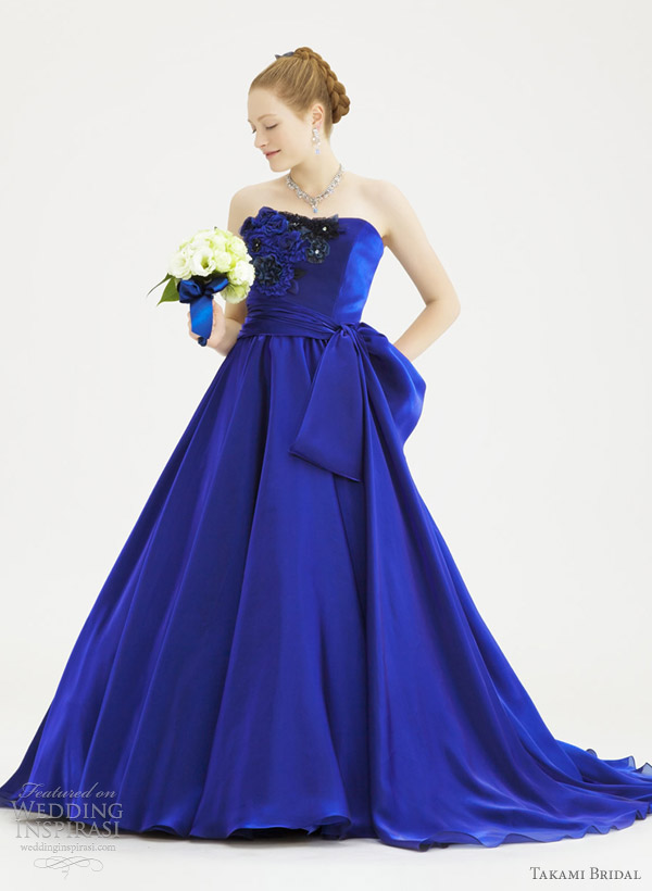 blue dur royal wedding dress 2012