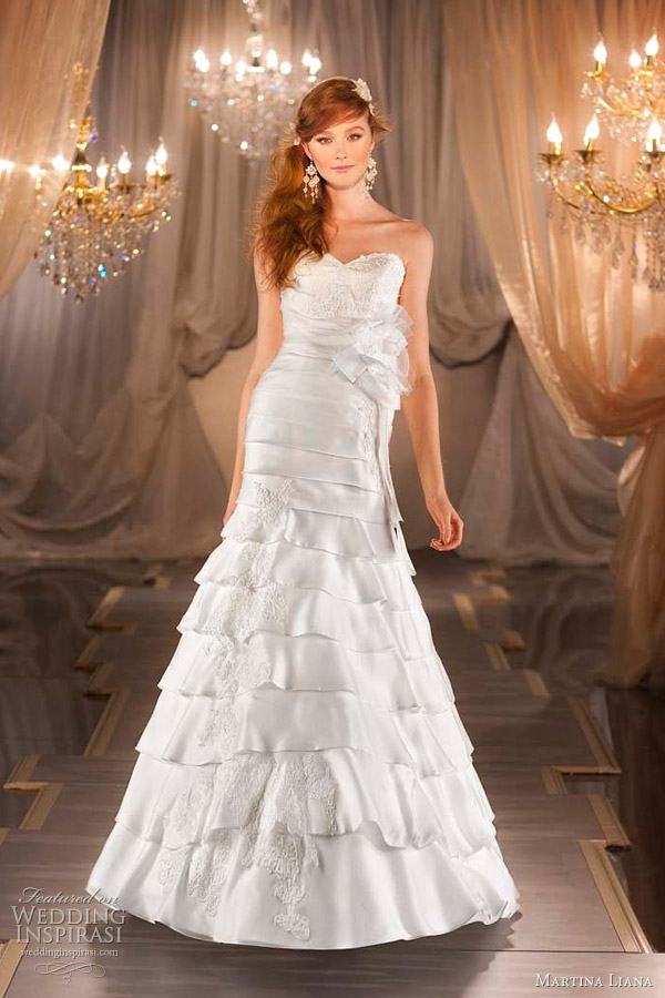 martina liana 385 wedding dress