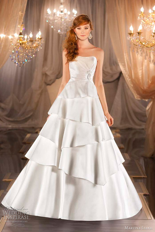 martina liana 401 wedding dress