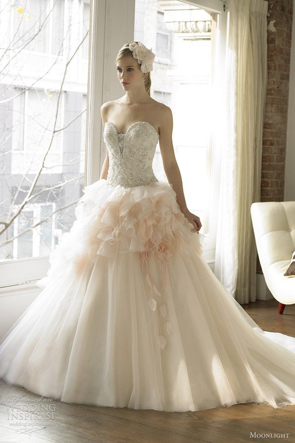 light pink wedding dress moonlight fall 2012