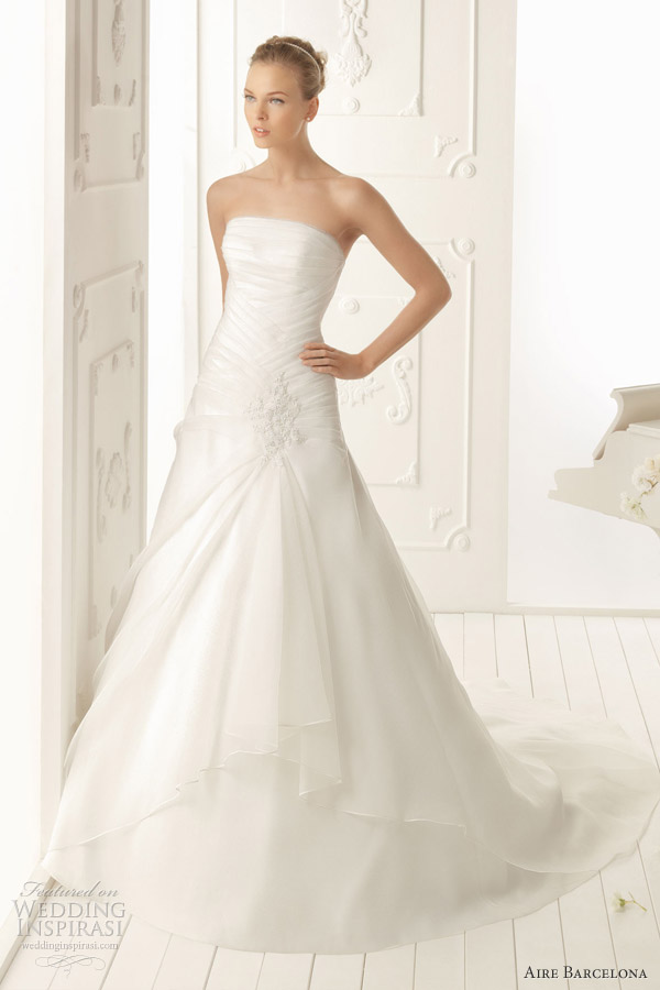 aire barcelona wedding dresses 2013 vania strapless gown