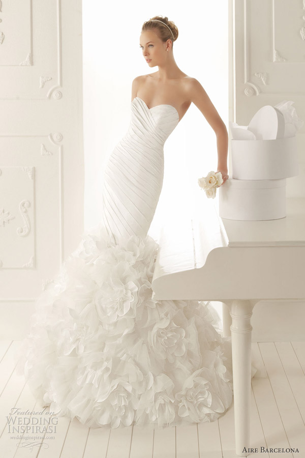 aire barcelona wedding dresses 2013 verano mermaid gown