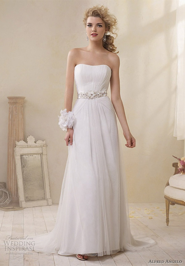 modern vintage bridal alfred angelo strapless wedding dress 8503