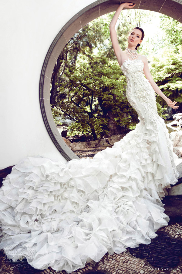 yumi katsura bridal spring 2013 kazan strapless fit flare wedding dress ruffle train