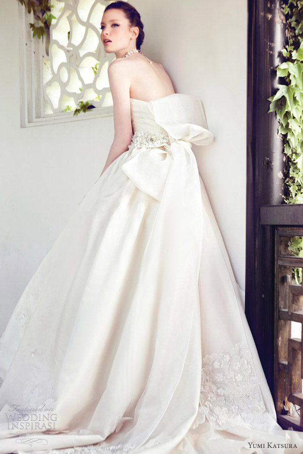 yumi katsura spring 2013 larkspur strapless ball gown bow