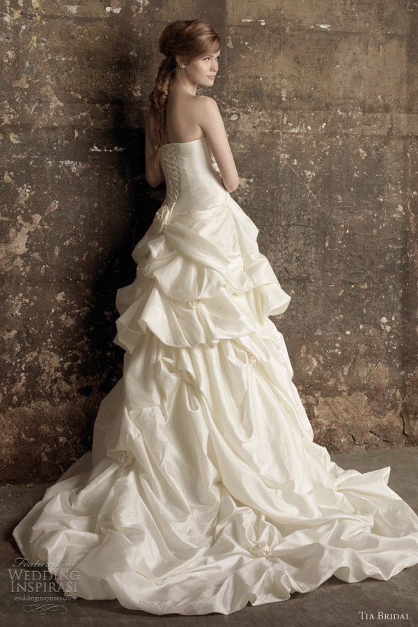 tia bridal benjamin roberts wedding dresses 2013 style 5361