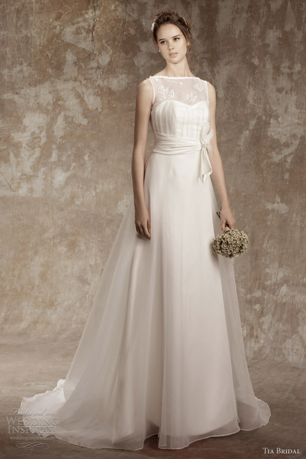 tia bridal romance 2013 sleeveless wedding dress 5373