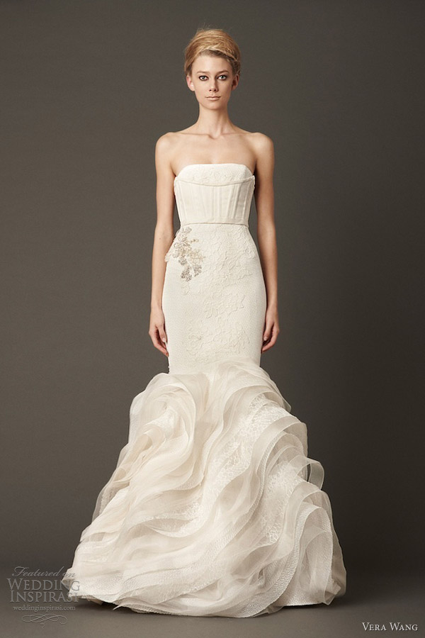 vera wang bridal fall 2013 wedding dress strapless mermaid gown bias organza lace flange skirt