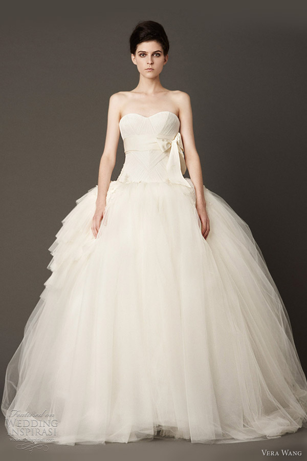 vera wang wedding dresses fall 2013 strapless tulle ball gown