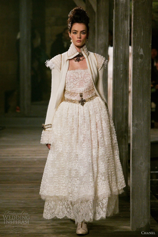 chanel pre fall winter 2013 2014 lace dress