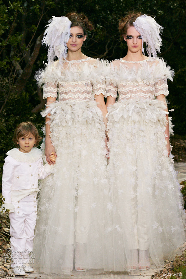 chanel spring 2013 couture twin wedding dress finale