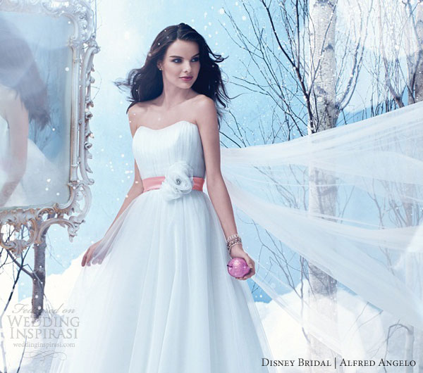 disney fairy tale princess alfred angelo 2013 snow white wedding dress