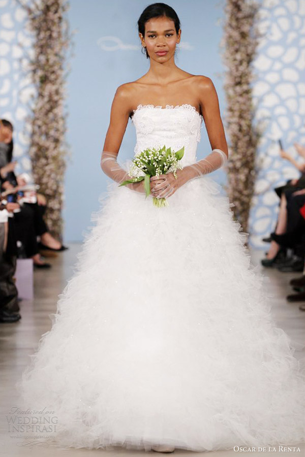 oscar de la renta bridal 2014 strapless ball gown wedding dress