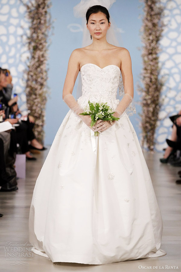 oscar de la renta wedding dresses 2014 bridal strapless sweetheart gown
